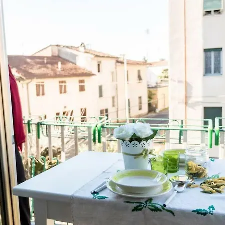 Casa Rosita Apartment Lucca
